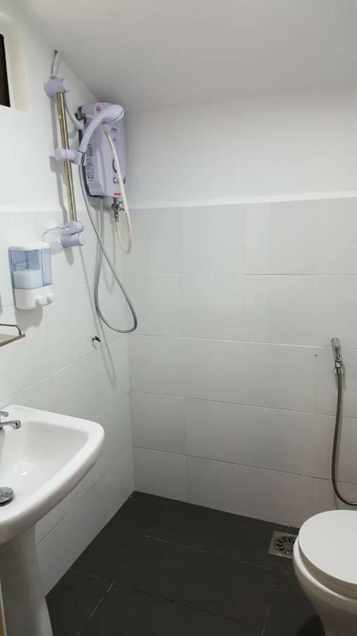 Homestay Umbai Kelana Merlimau ภายนอก รูปภาพ